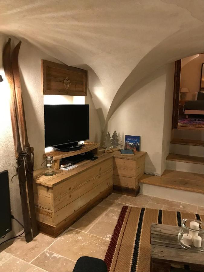 La Suite Lou Le Noyer  Esterno foto